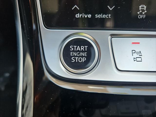 2025 Audi A8 Base - Photo 10