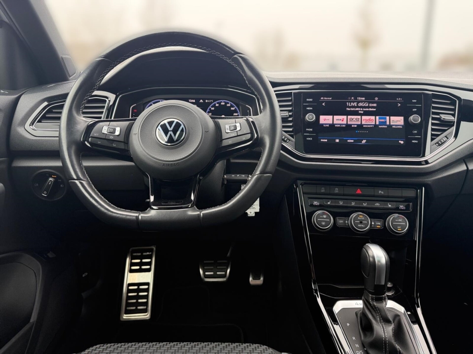 Volkswagen T-Roc R