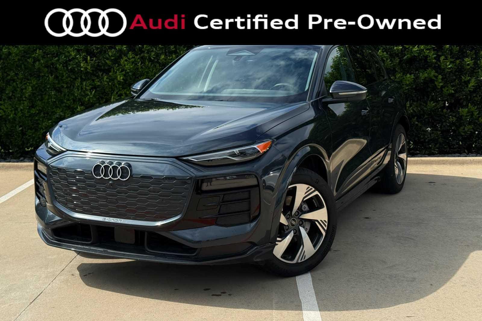 2025 Audi Q6 e-tron Premium quattro's photo