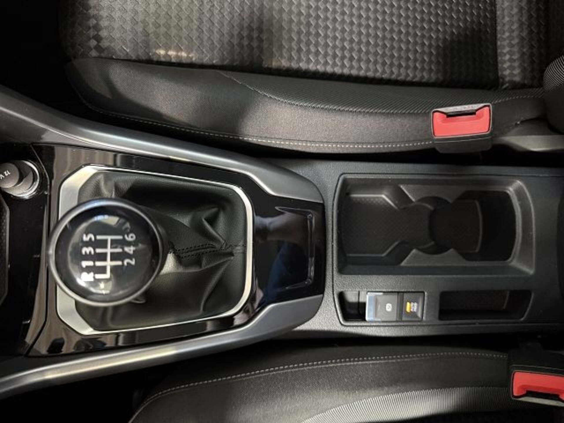 Volkswagen T-Roc Active