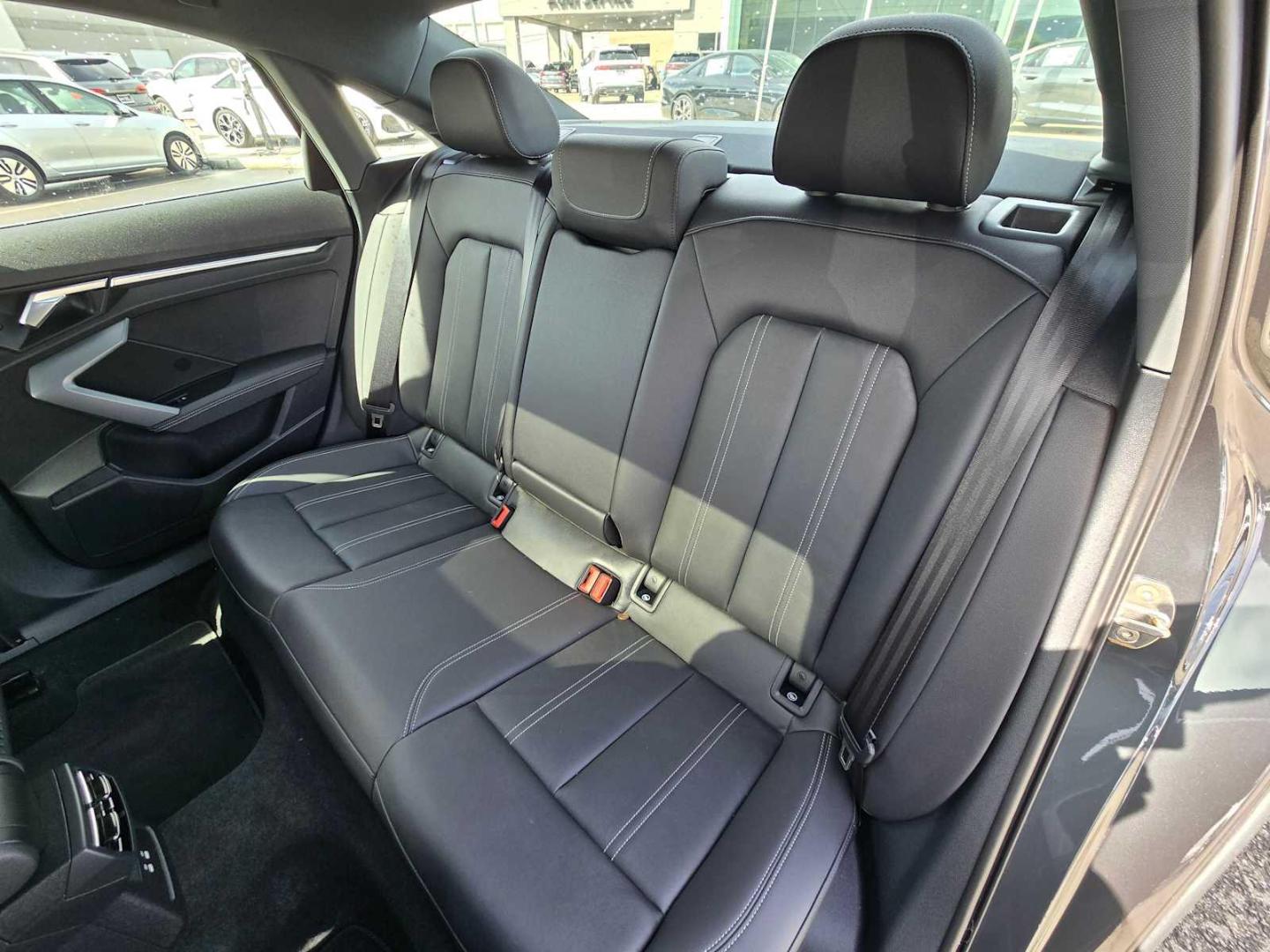 2025 Audi A3 Premium - Photo 17