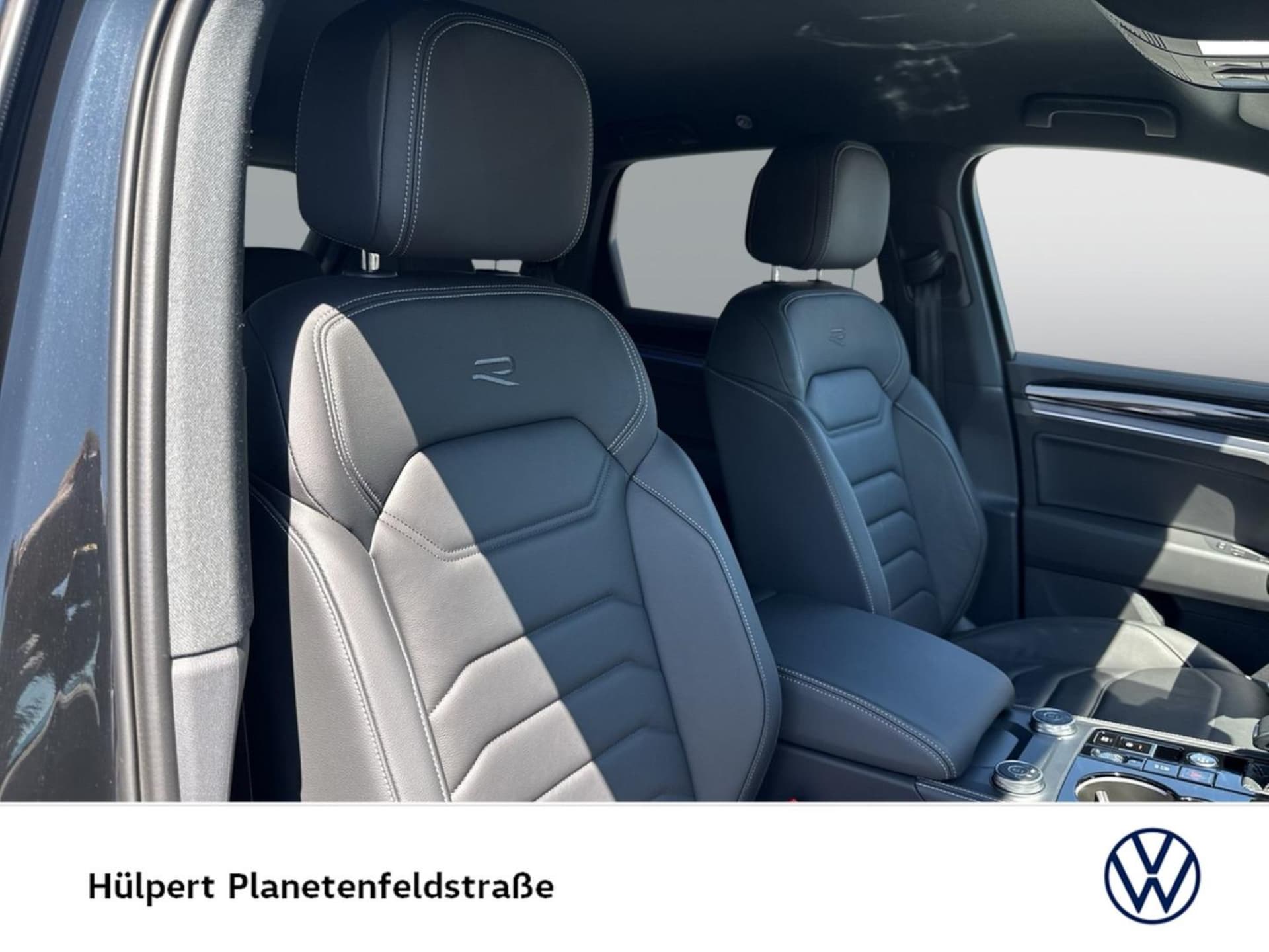 Volkswagen Touareg R