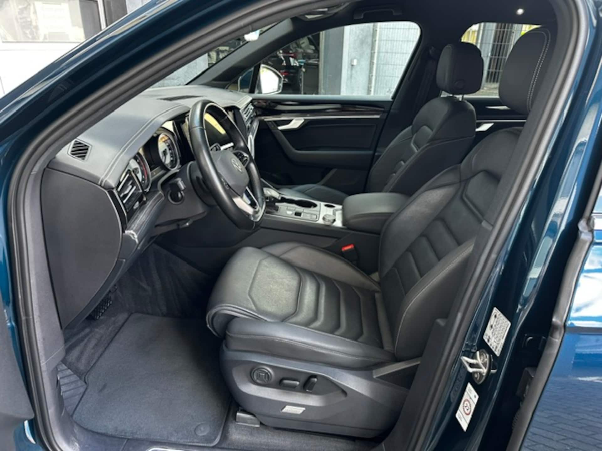 Volkswagen Touareg Elegance