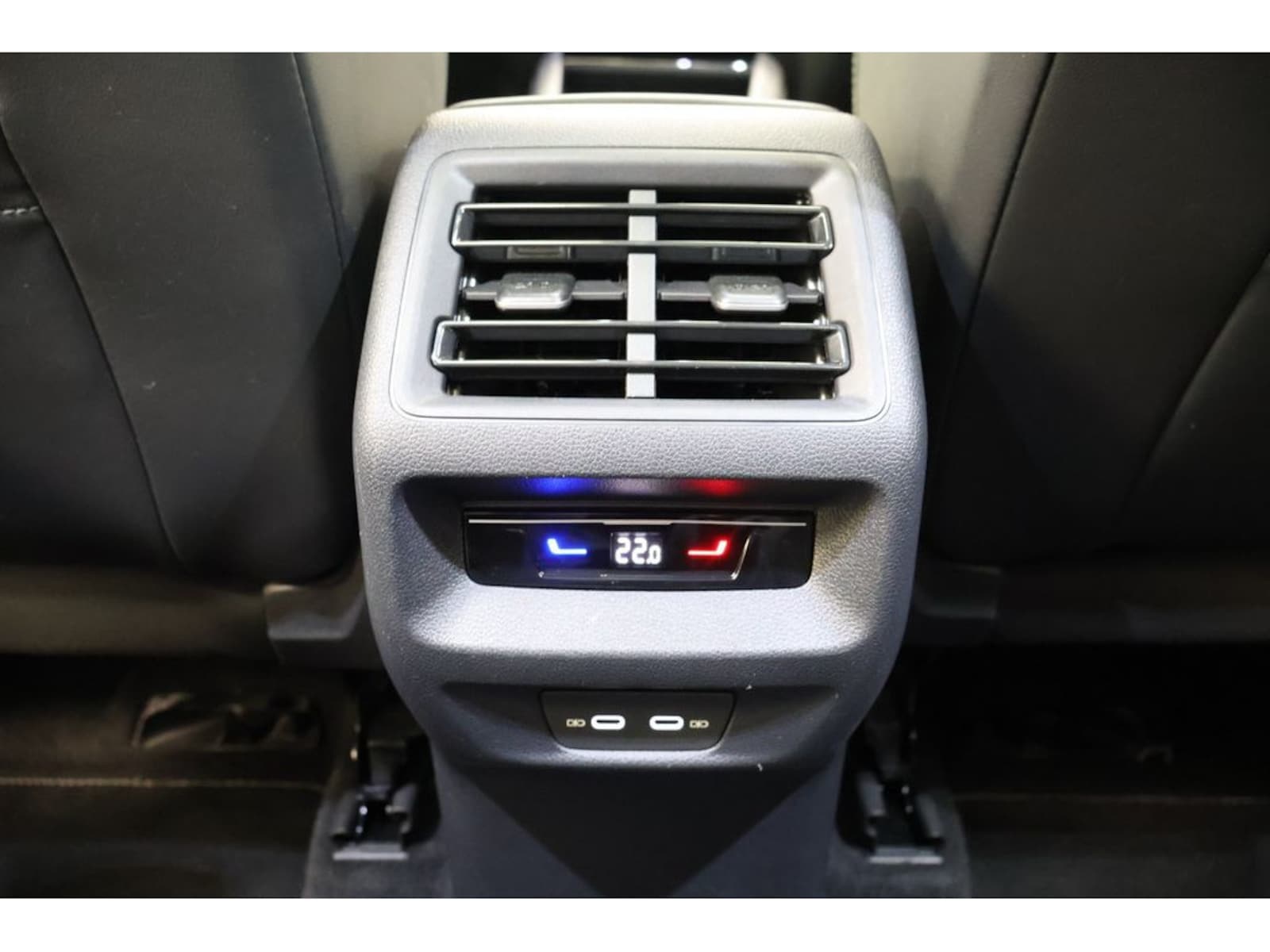 Volkswagen Tiguan – Bild 16