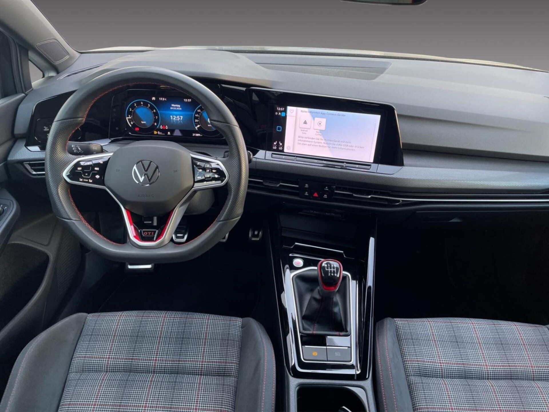 Volkswagen Golf GTI