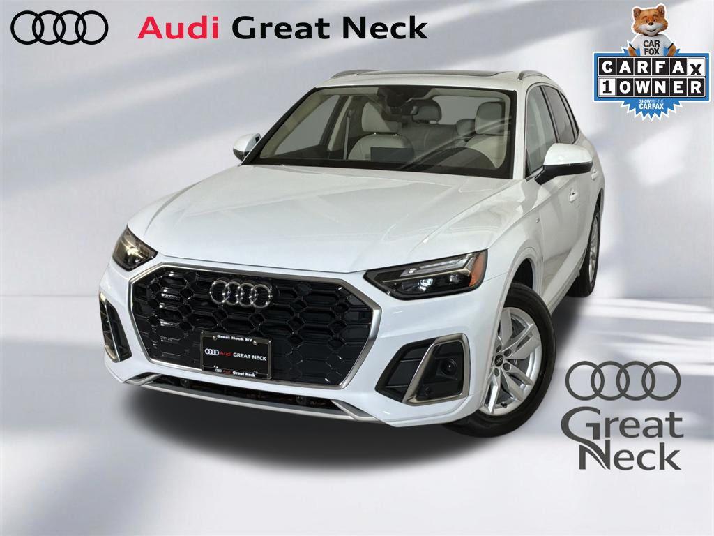 2023 Audi Q5 45 Premium's photo