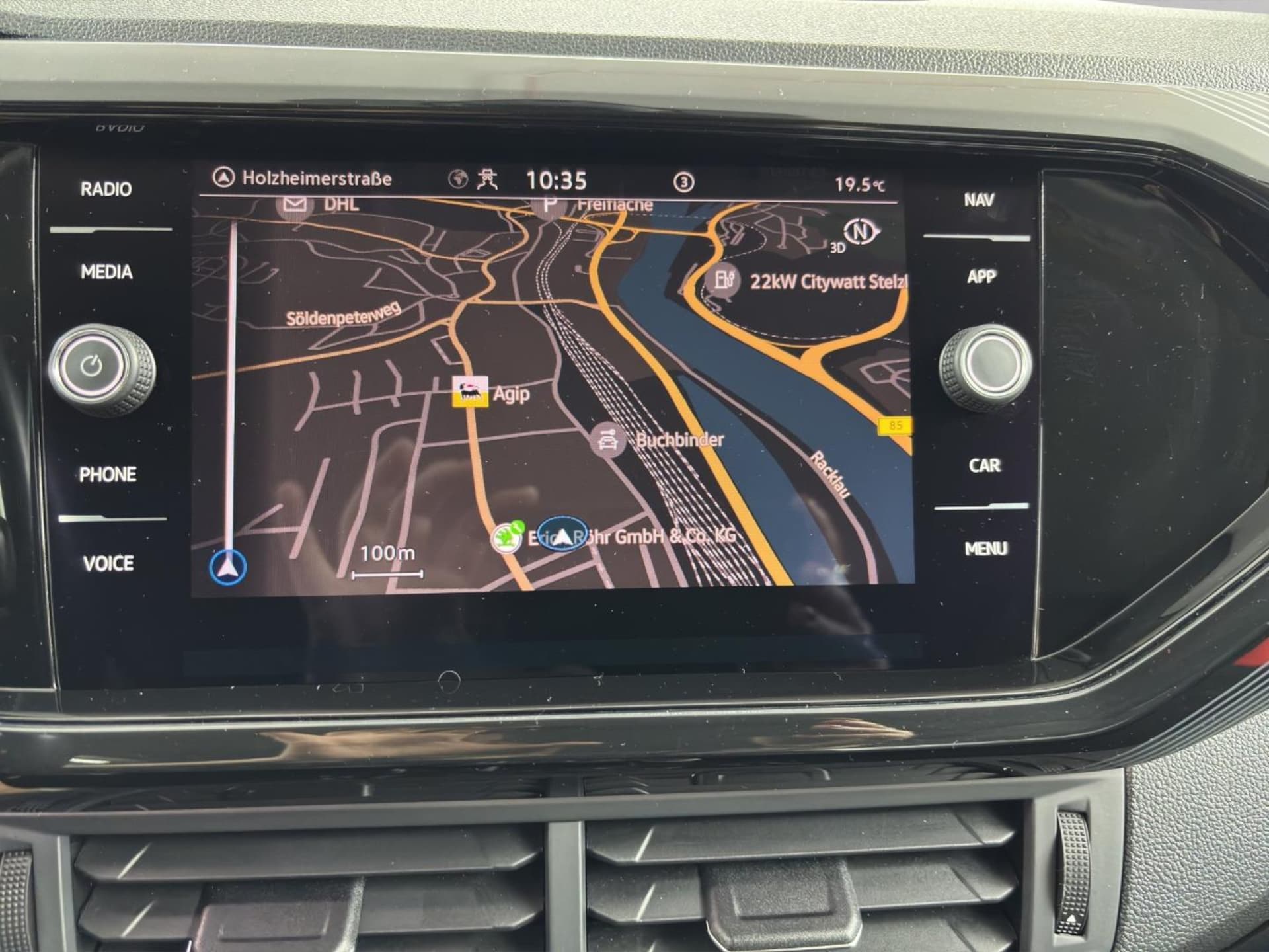 Volkswagen T-Cross Style