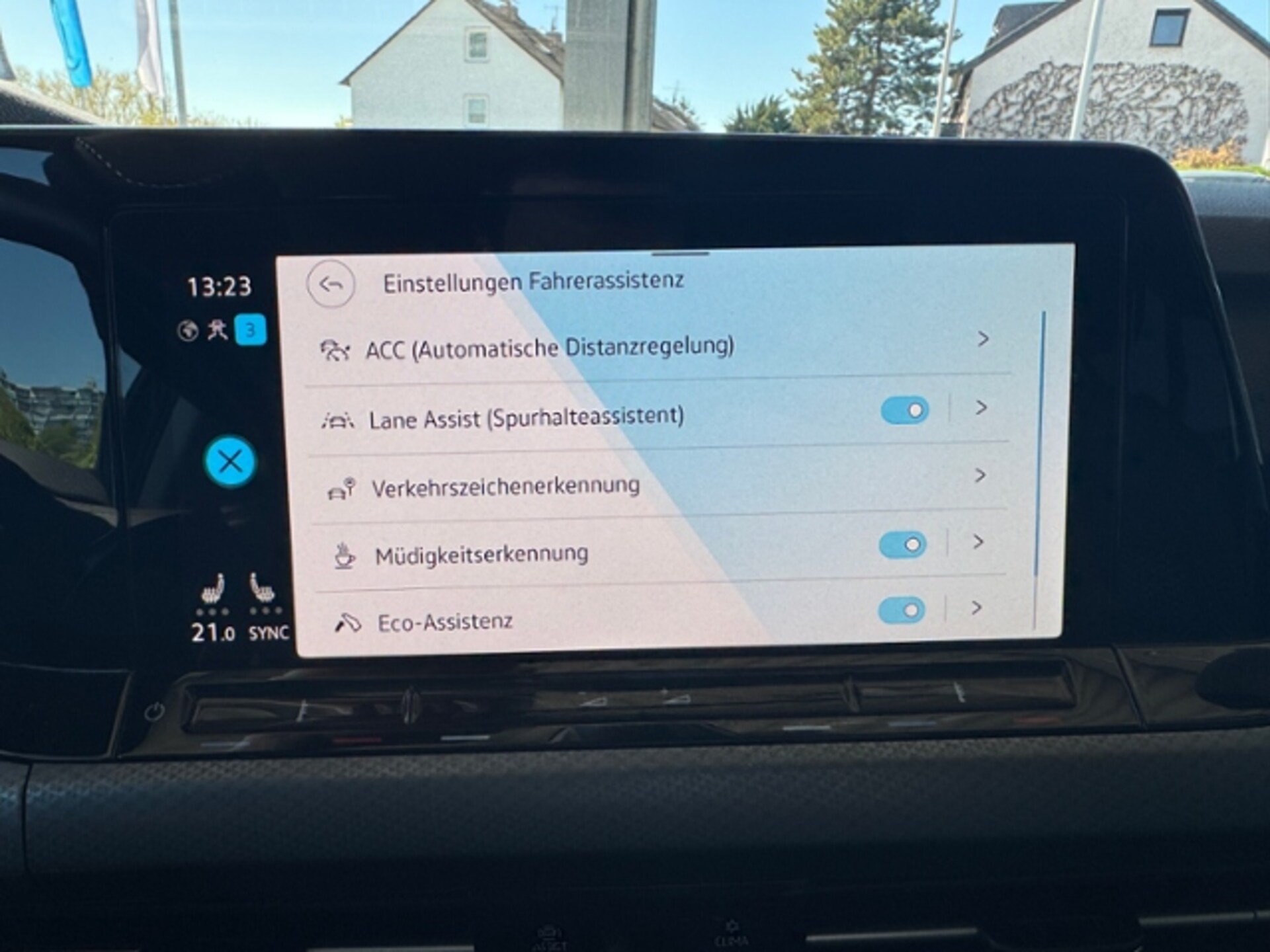 Volkswagen Golf Active