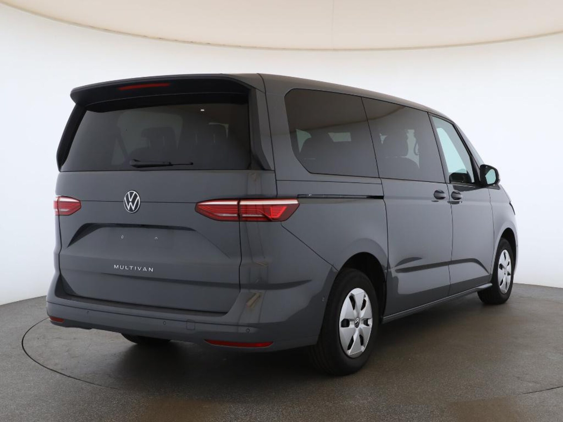 Volkswagen Multivan Langversion Basis-Modell