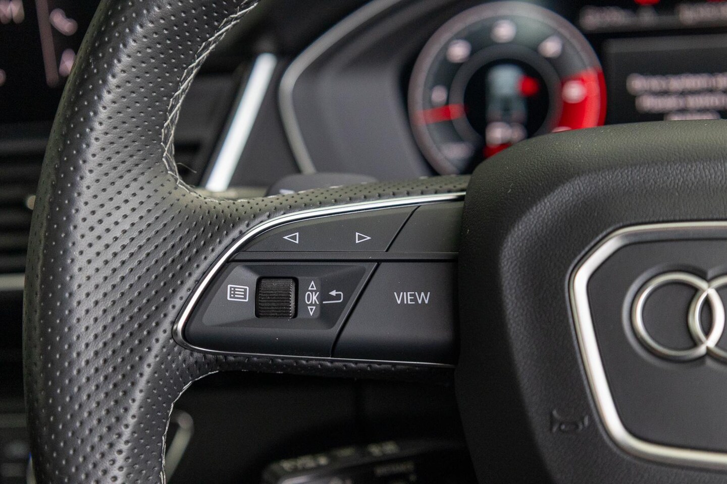 Image about Audi SQ5 Sportback TDI quattro tiptronic