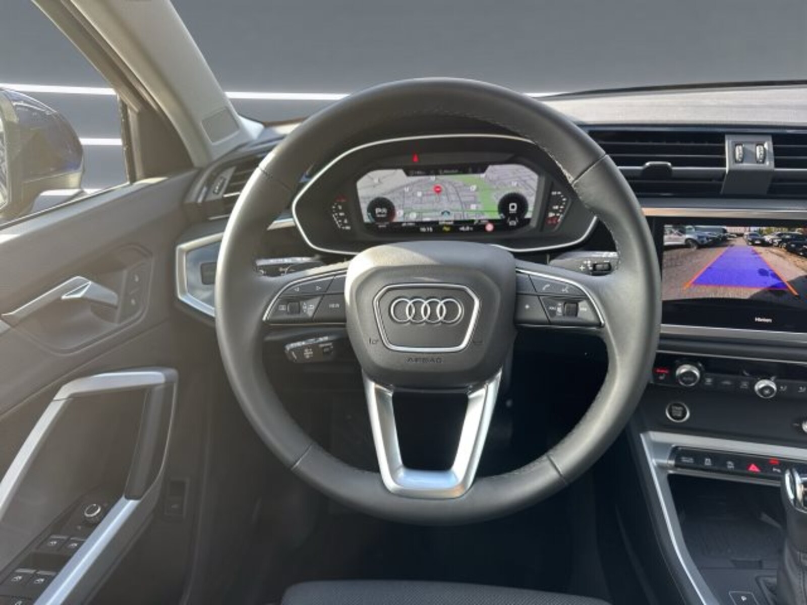 Audi Q3 – Bild 9