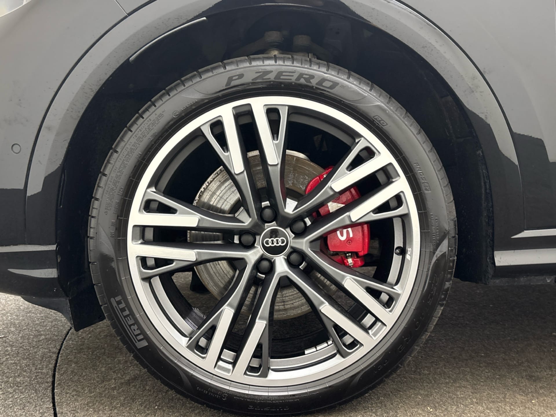 Audi SQ5 SUV edition one