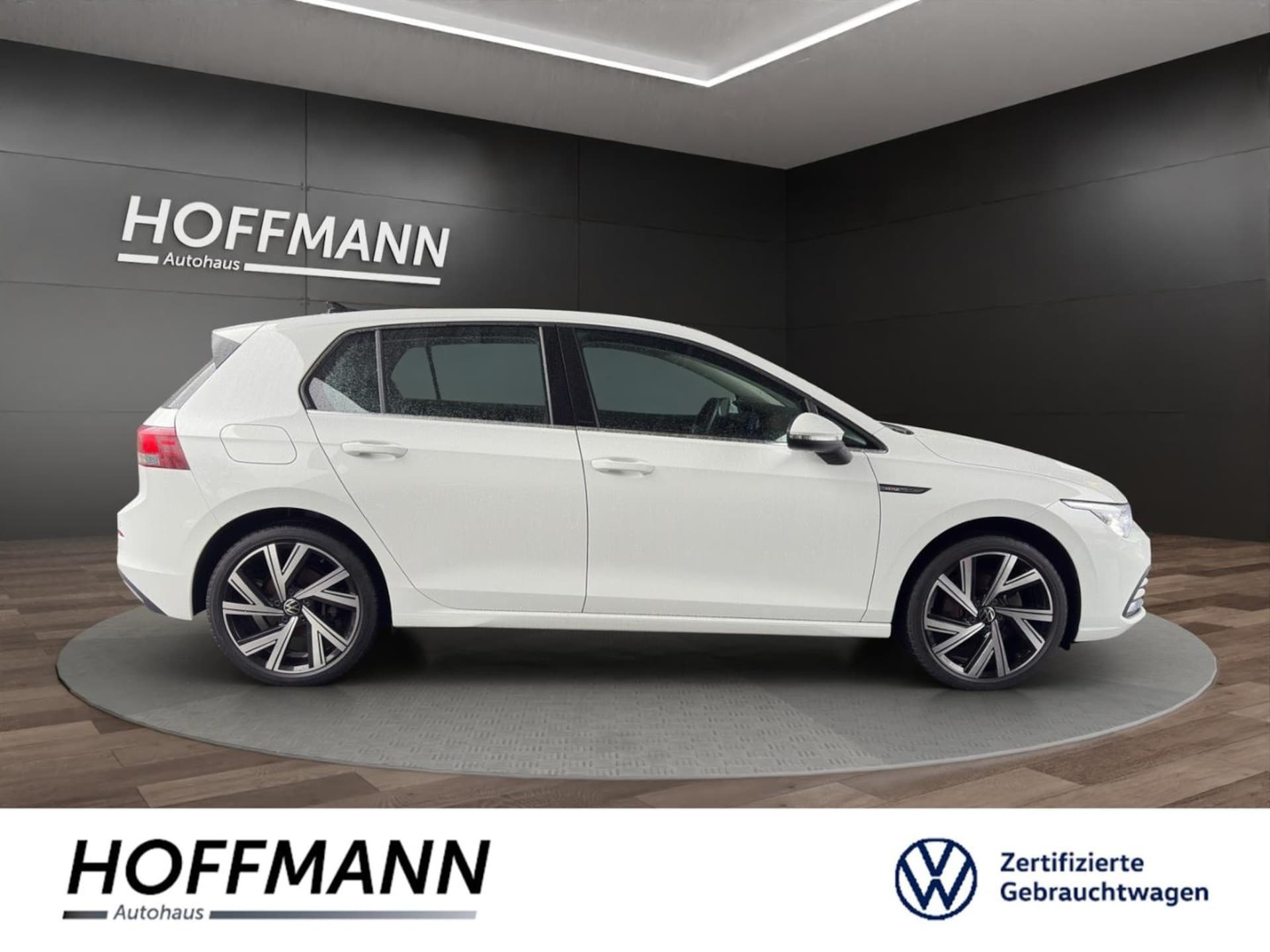 Volkswagen Golf Style