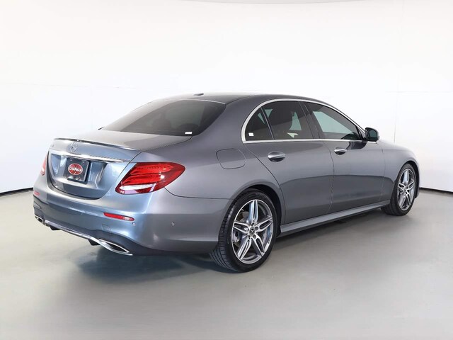 2019 Mercedes-Benz E 300