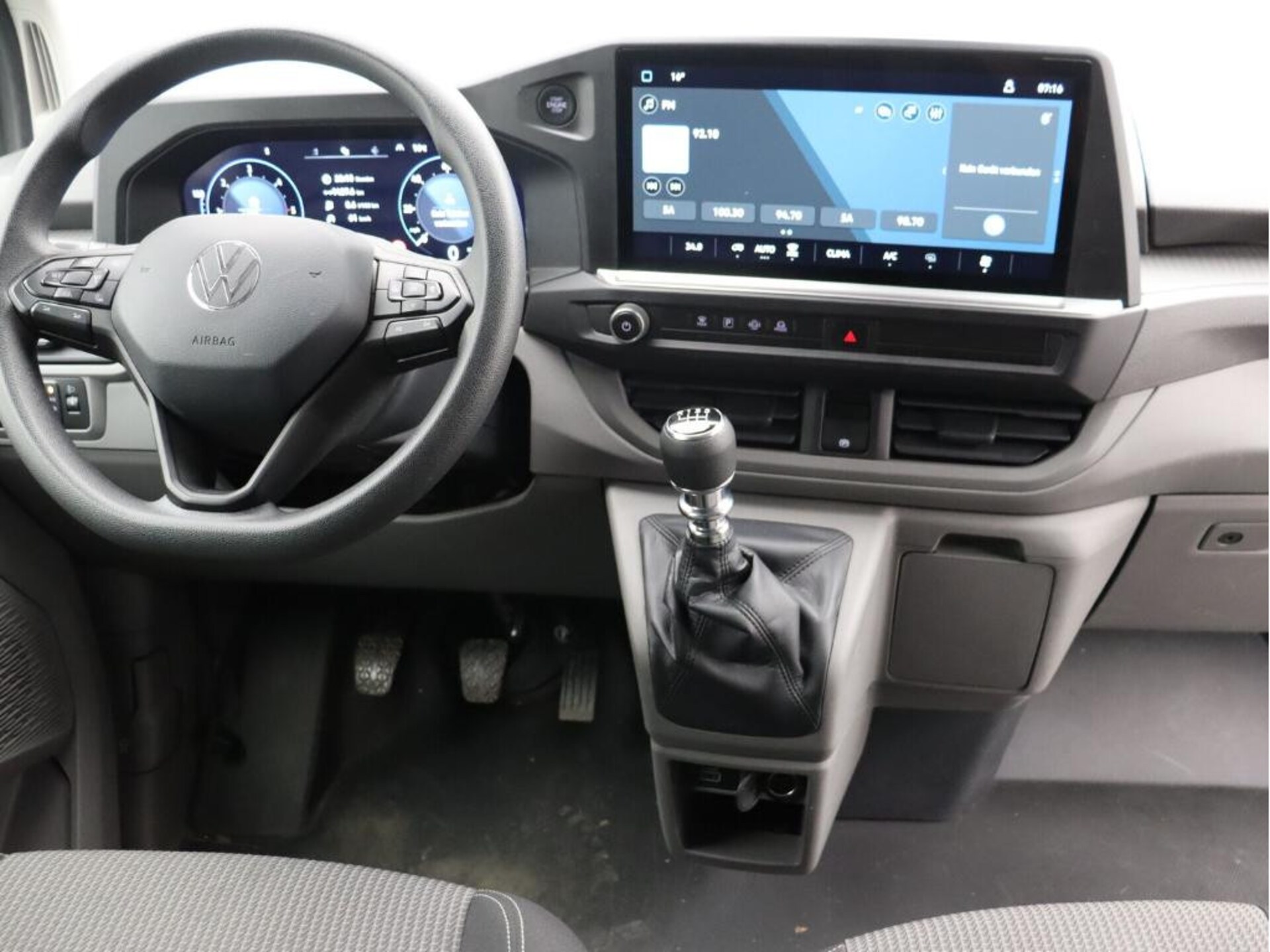 Volkswagen Transporter Kasten langer Radstand
