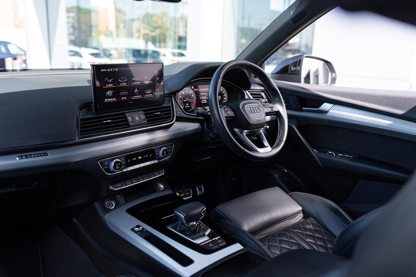 Image about Audi Q5 Sportback 45