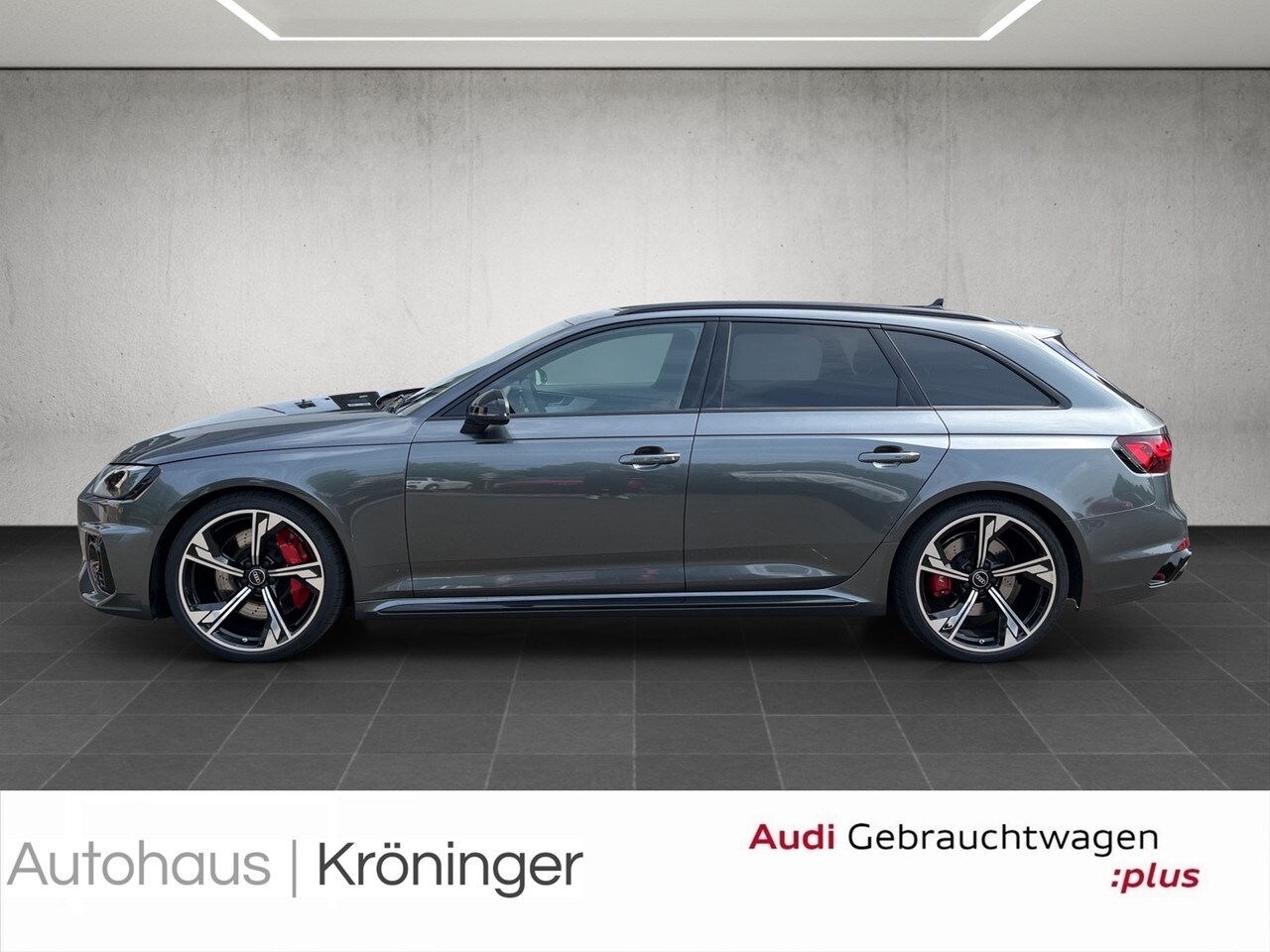 Image about Audi RS 4 Avant TFSI quattro tiptronic