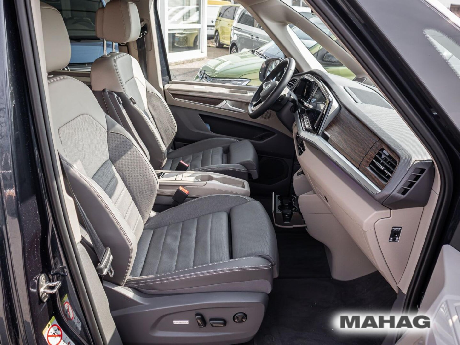 Volkswagen Multivan Langversion Style