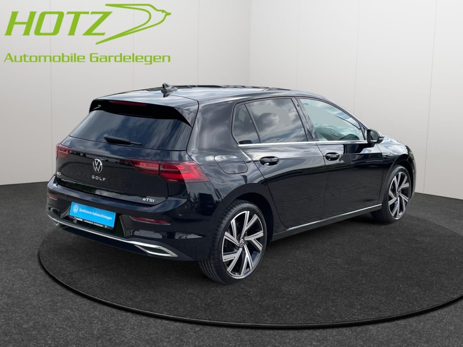 Volkswagen Golf Style