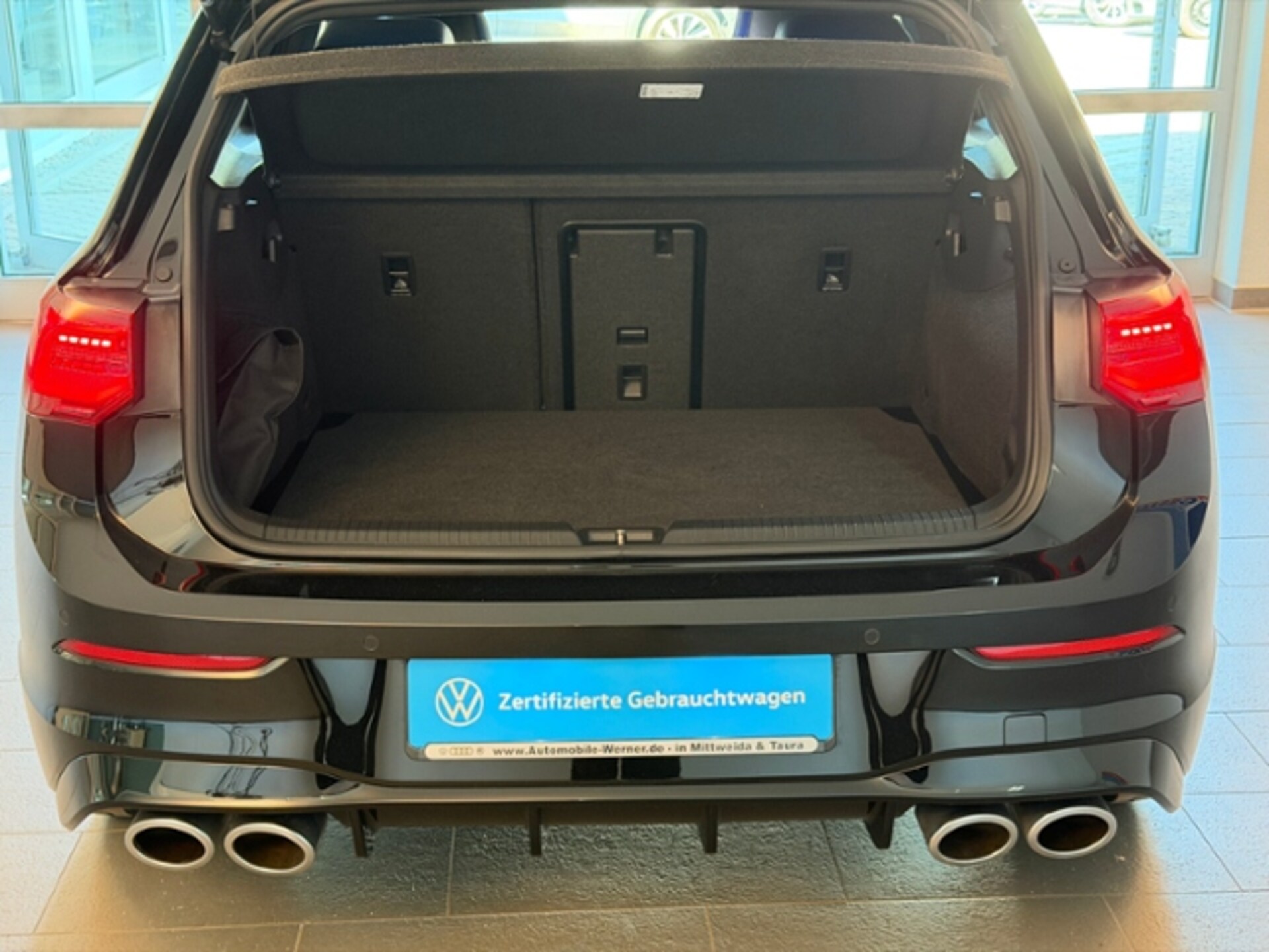 Volkswagen Golf R
