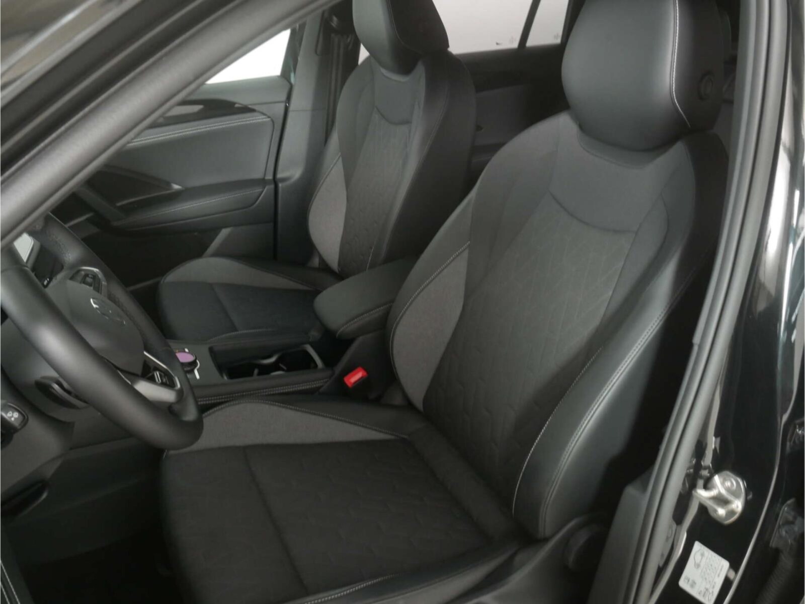 Volkswagen Tiguan – Bild 10