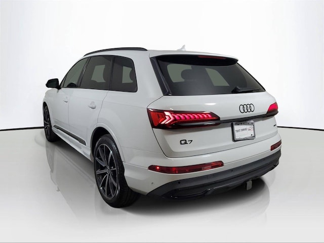 2023 Audi Q7