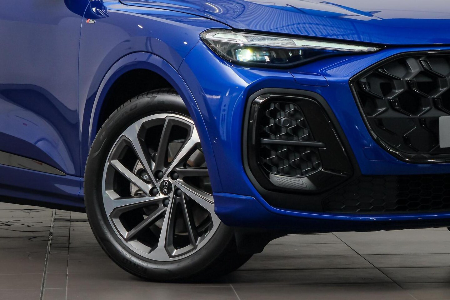 Image about Audi Q5 Sportback TFSI quattro 200 kW sport