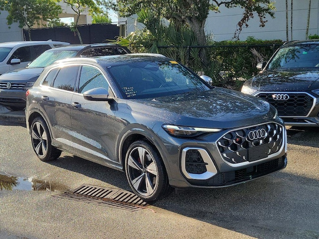 Photo of 2025 Audi SQ5 