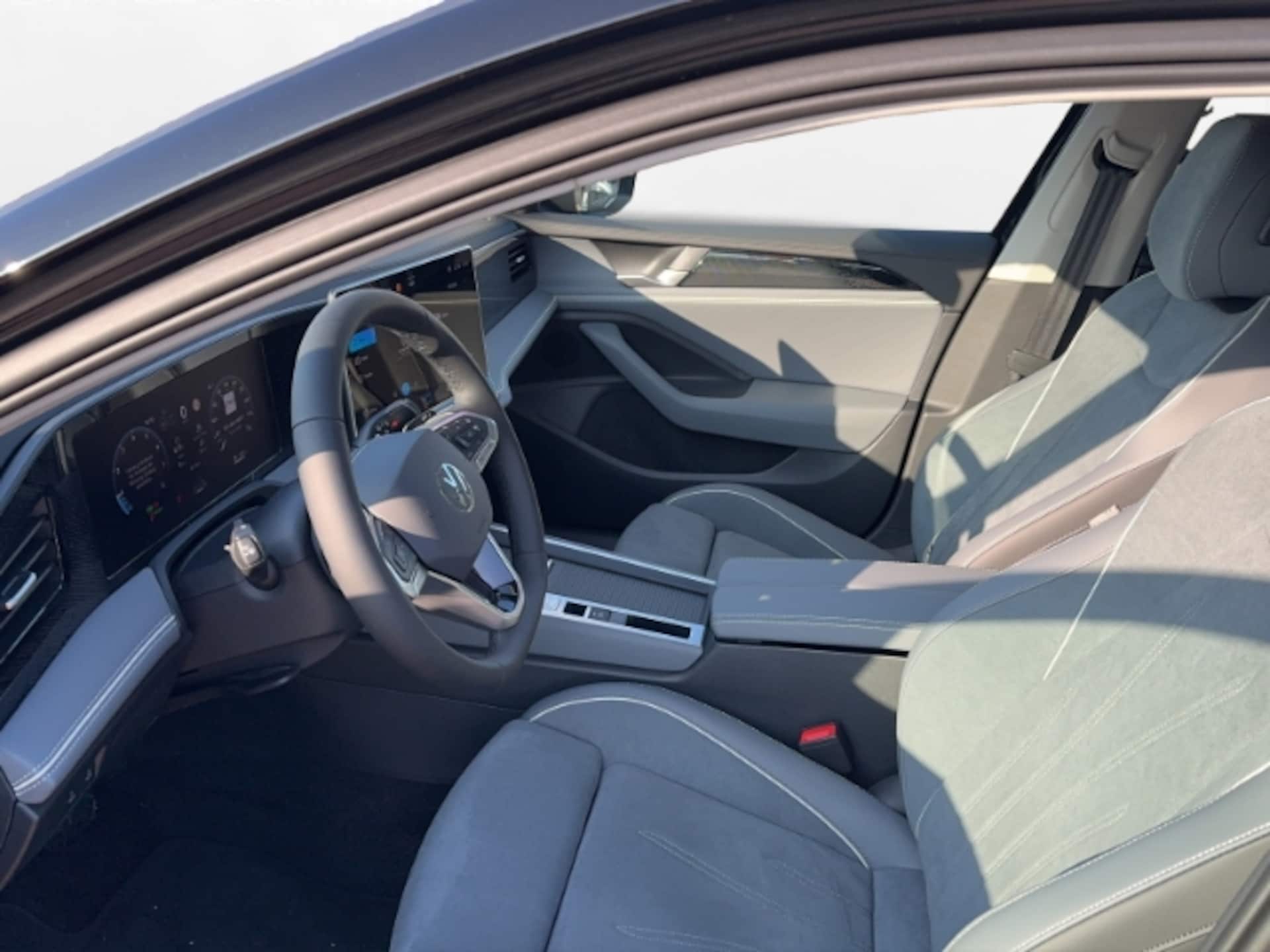 Volkswagen Passat Business
