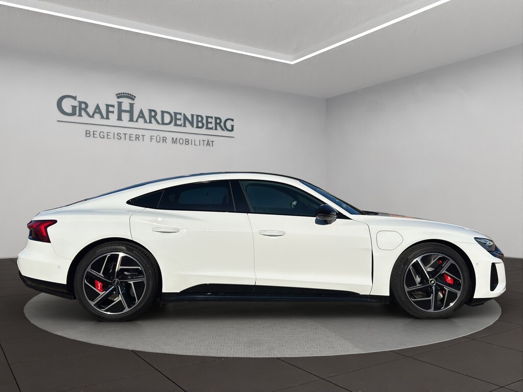 Image about Audi RS e-tron GT e-tron quattro