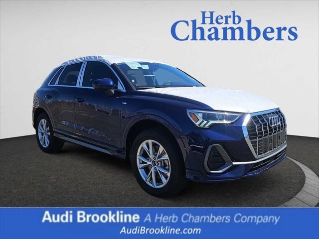 2025 Audi Q3 S Line Premium's photo