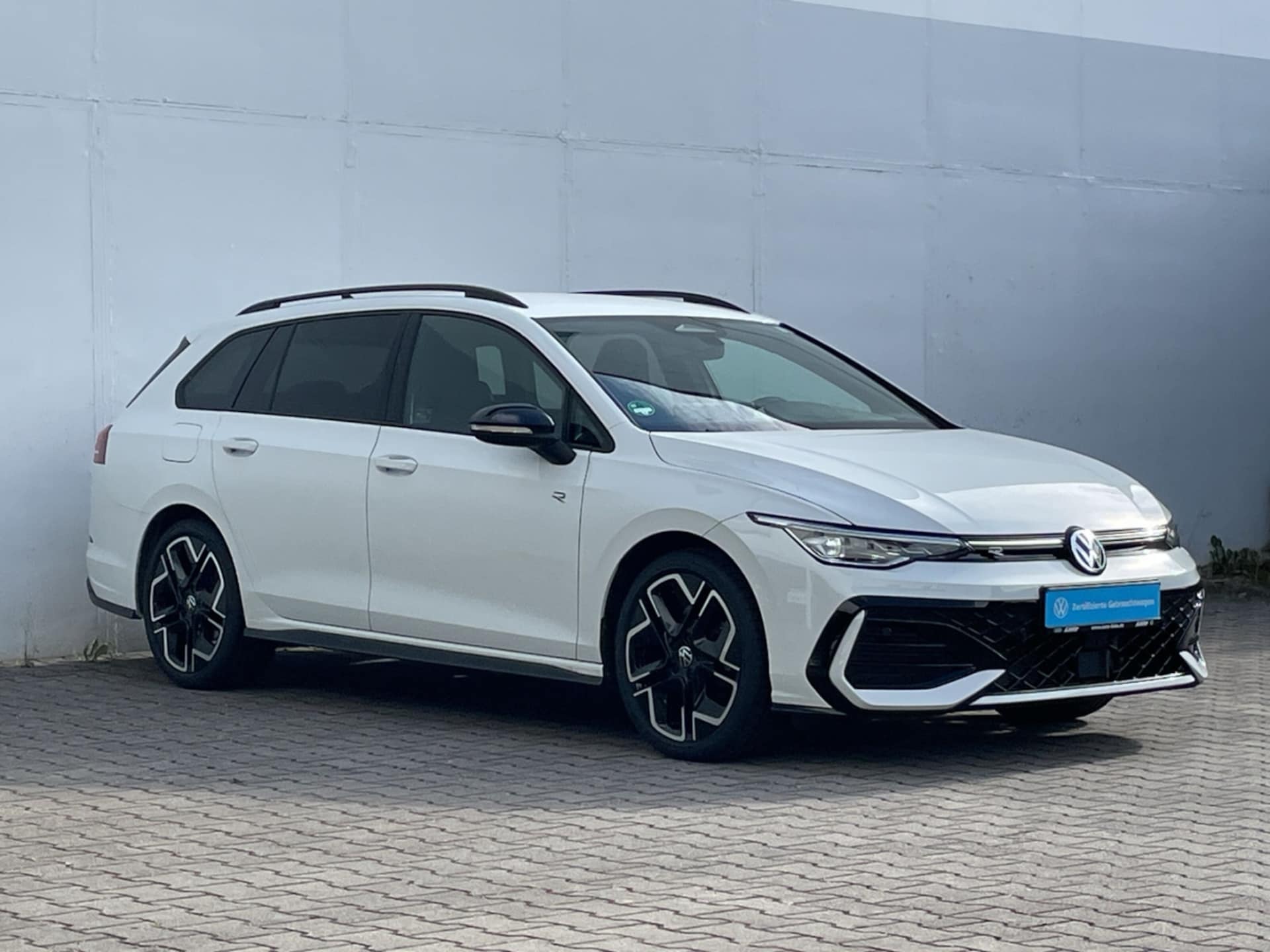 Volkswagen Golf Variant R-Line