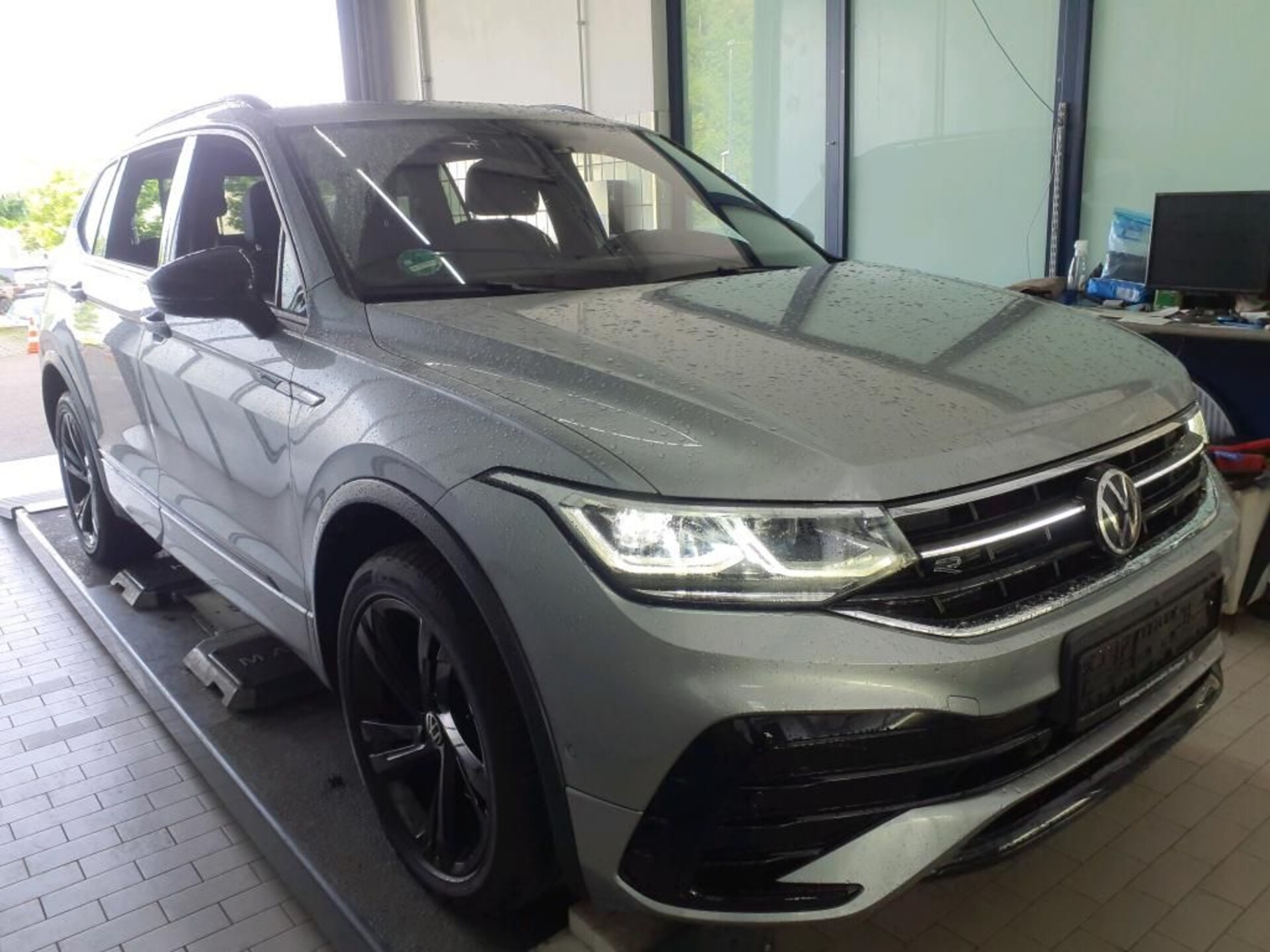 Volkswagen Tiguan Allspace R-Line