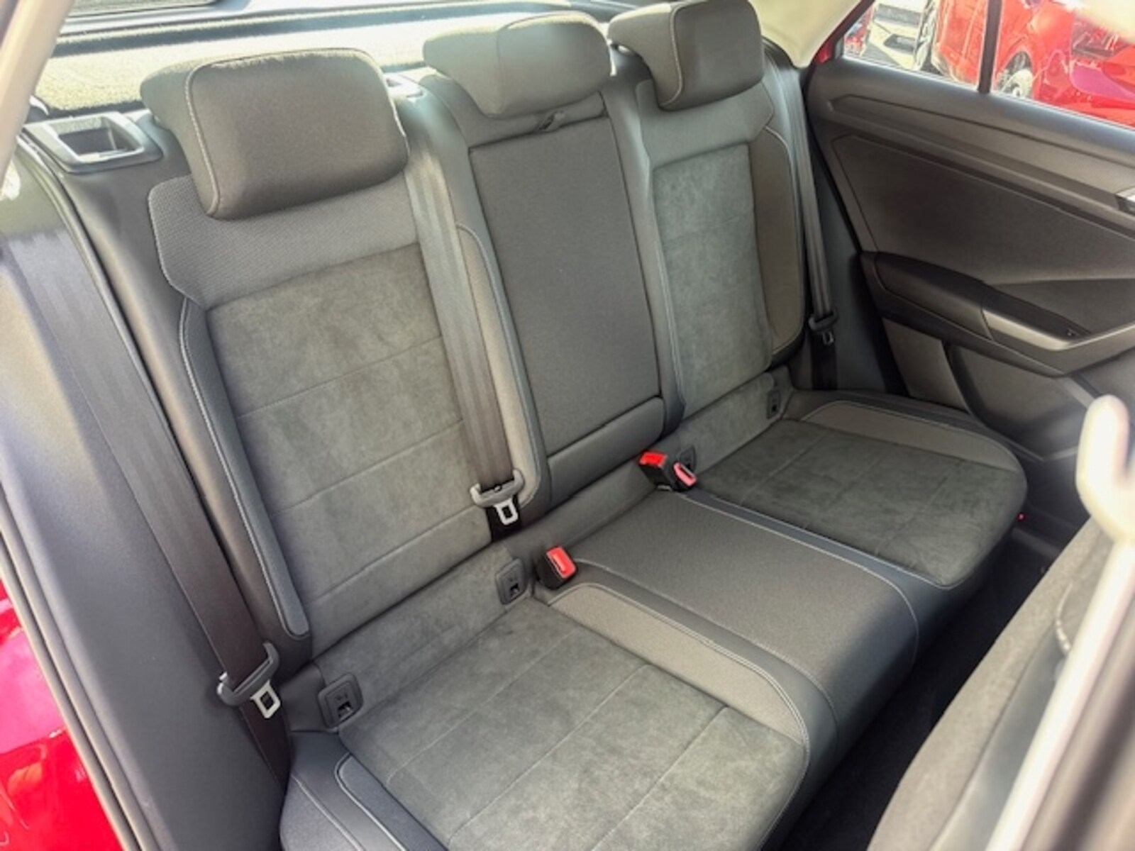 Volkswagen T-Roc – Bild 12