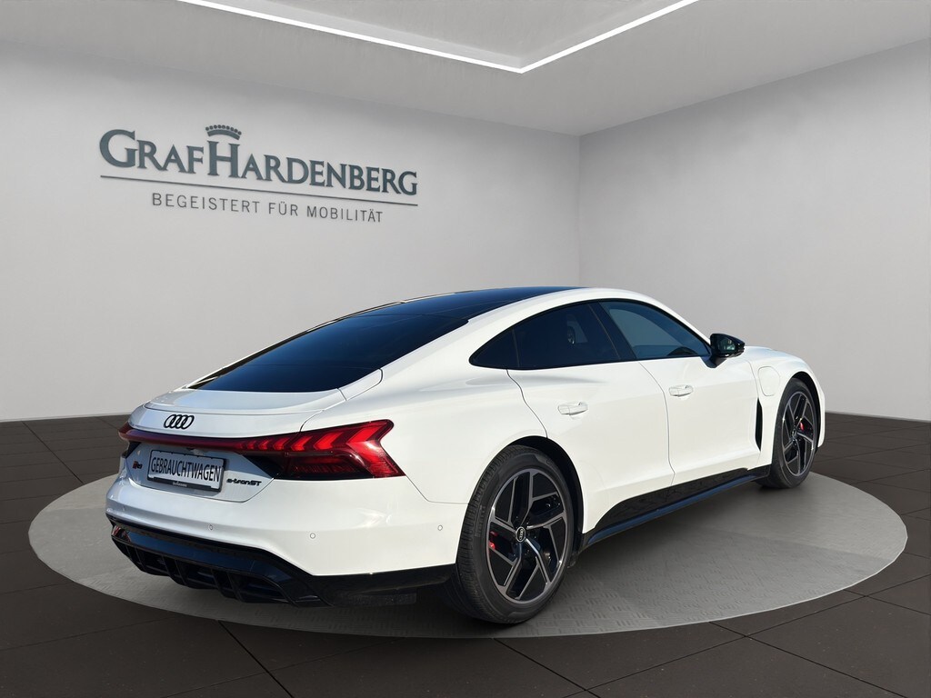 Image about Audi RS e-tron GT e-tron quattro