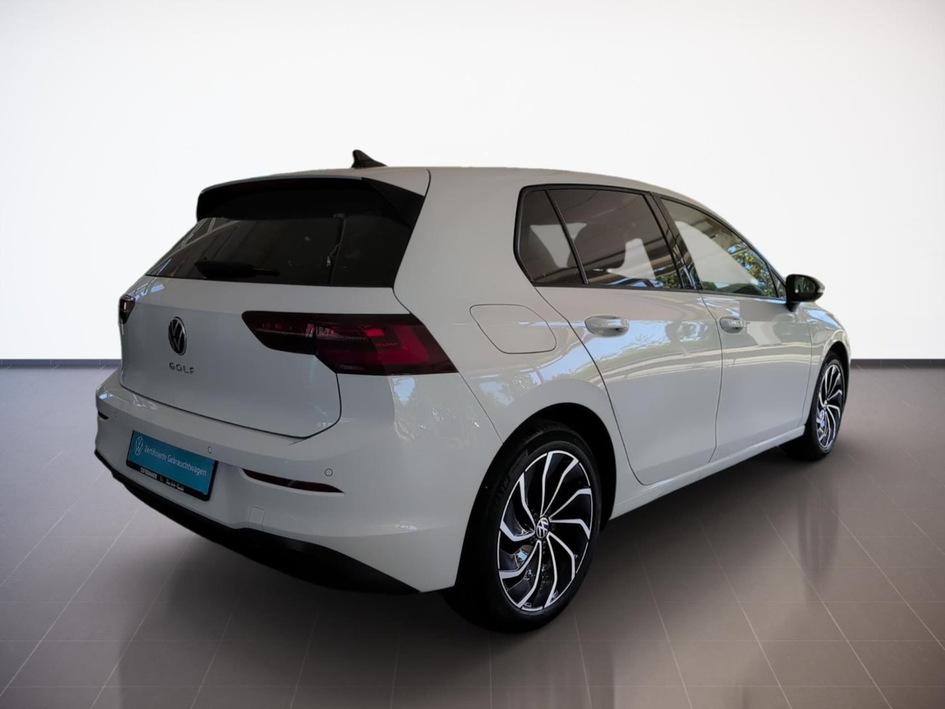 Volkswagen Golf Life