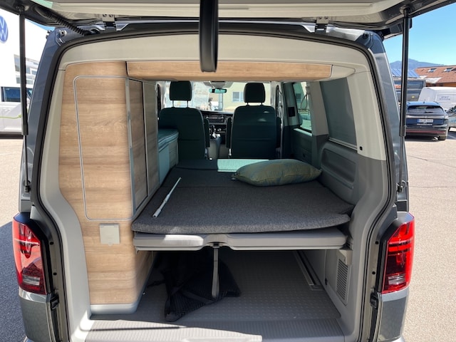 Volkswagen T6.1 California