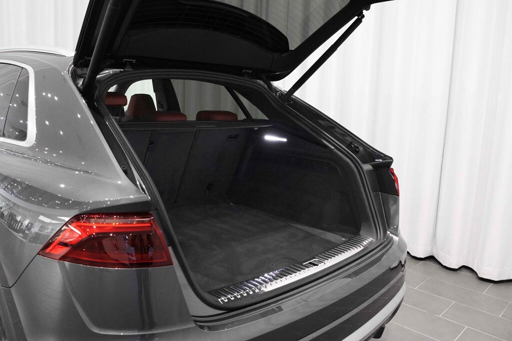 Bild som visar&nbsp;Audi SQ8&nbsp;SQ8 SUV TFSI 507 hk tiptronic - för mer information kontakta din Audi Partner