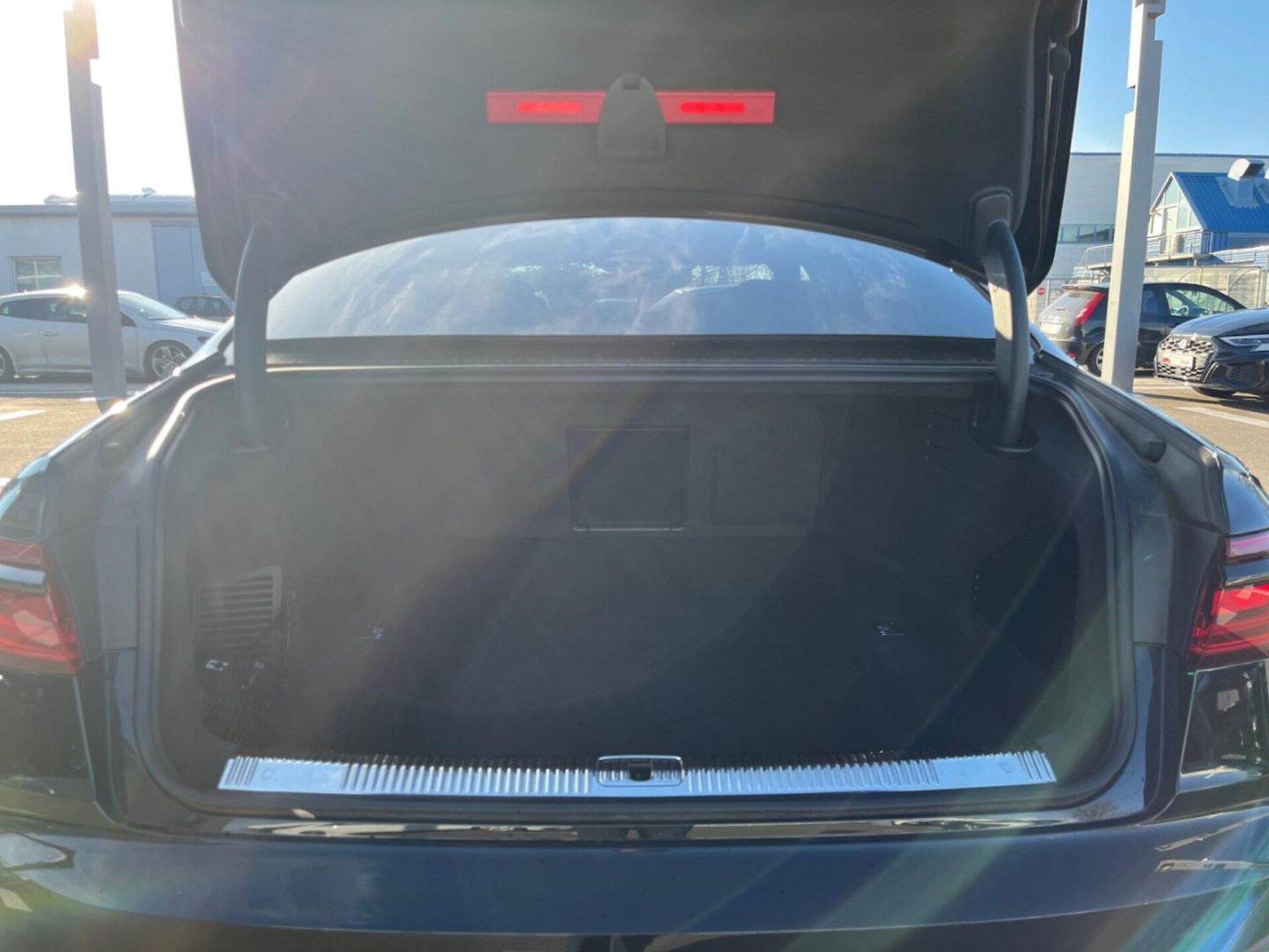 Audi S8