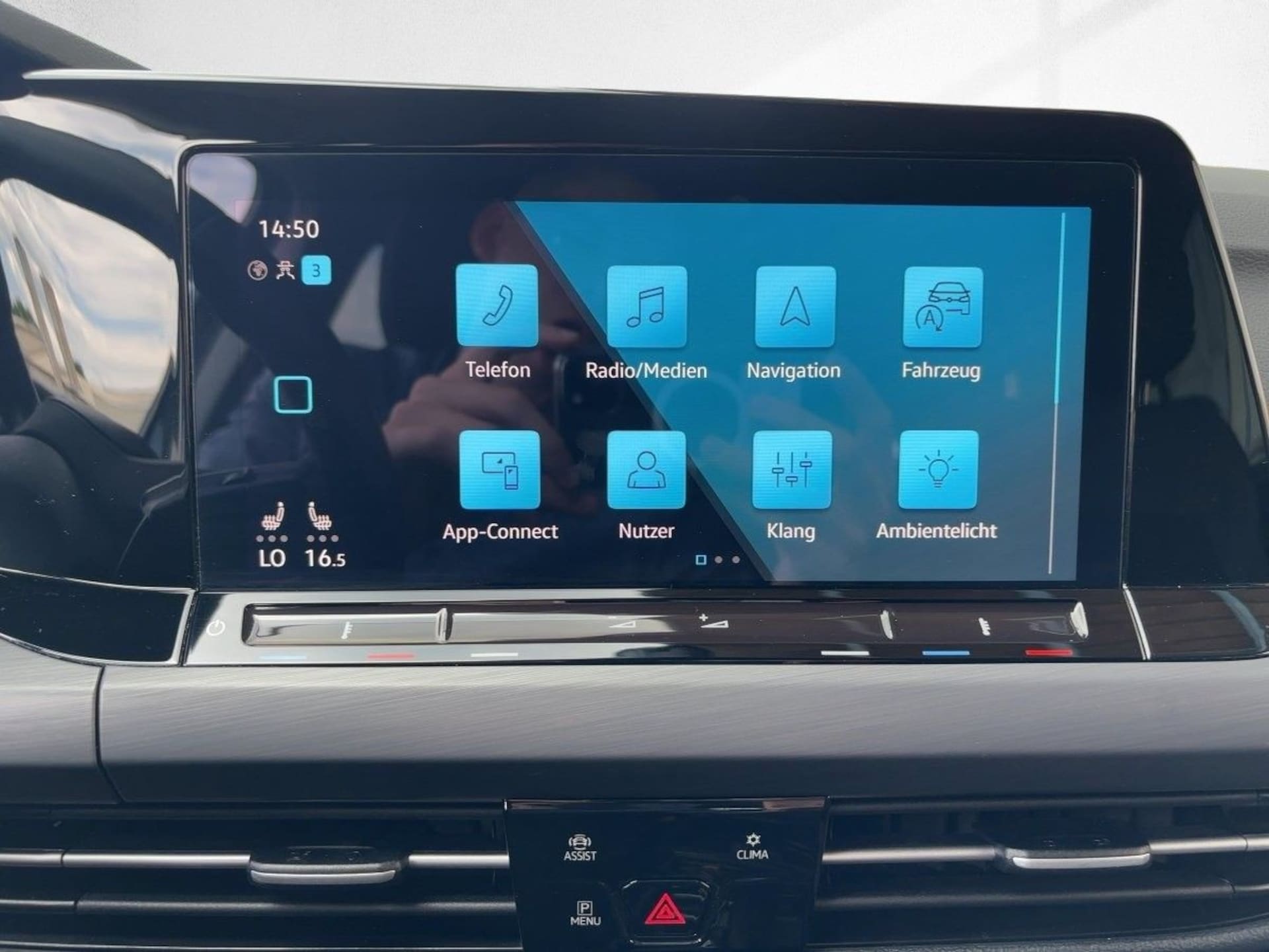 Volkswagen Golf Style