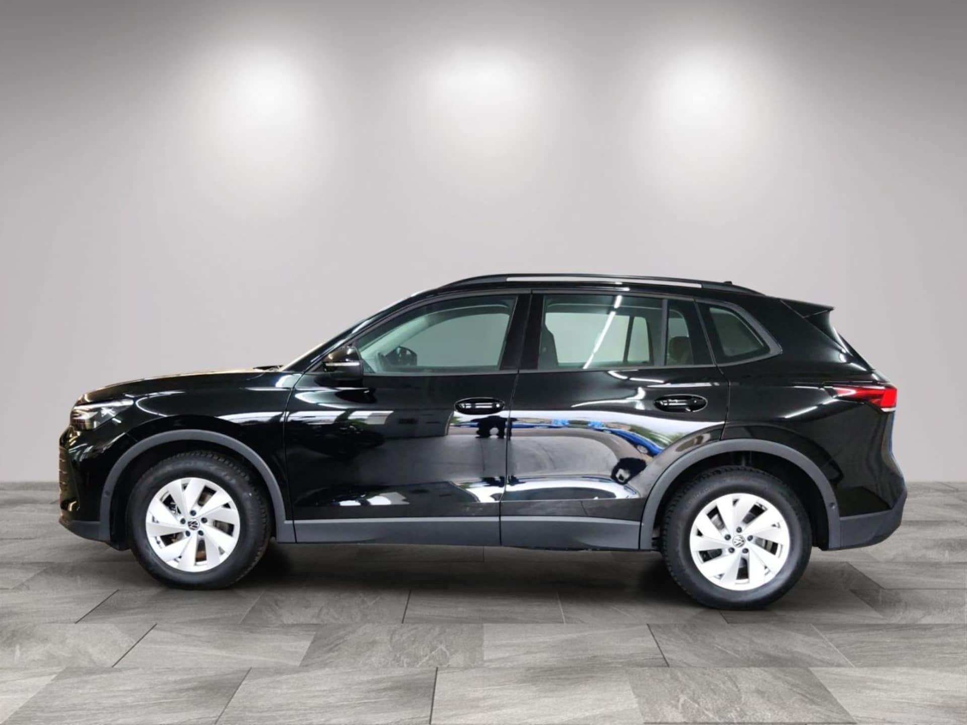 Volkswagen Tiguan Basis-Modell