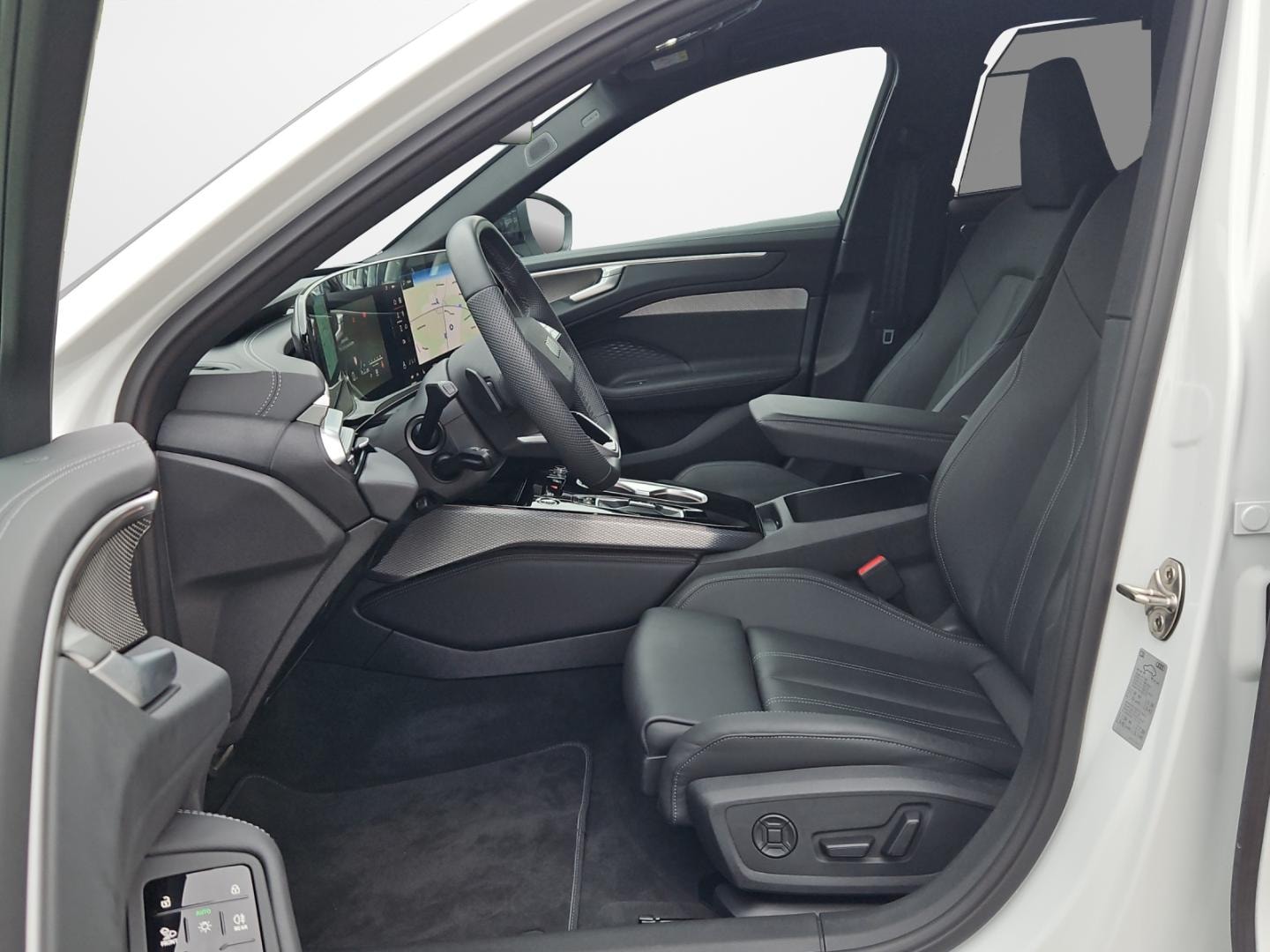 Bild über Audi A6 Avant TDI 150 kW S tronic - für weitere Informationen kontaktieren Sie den Audi Partner
