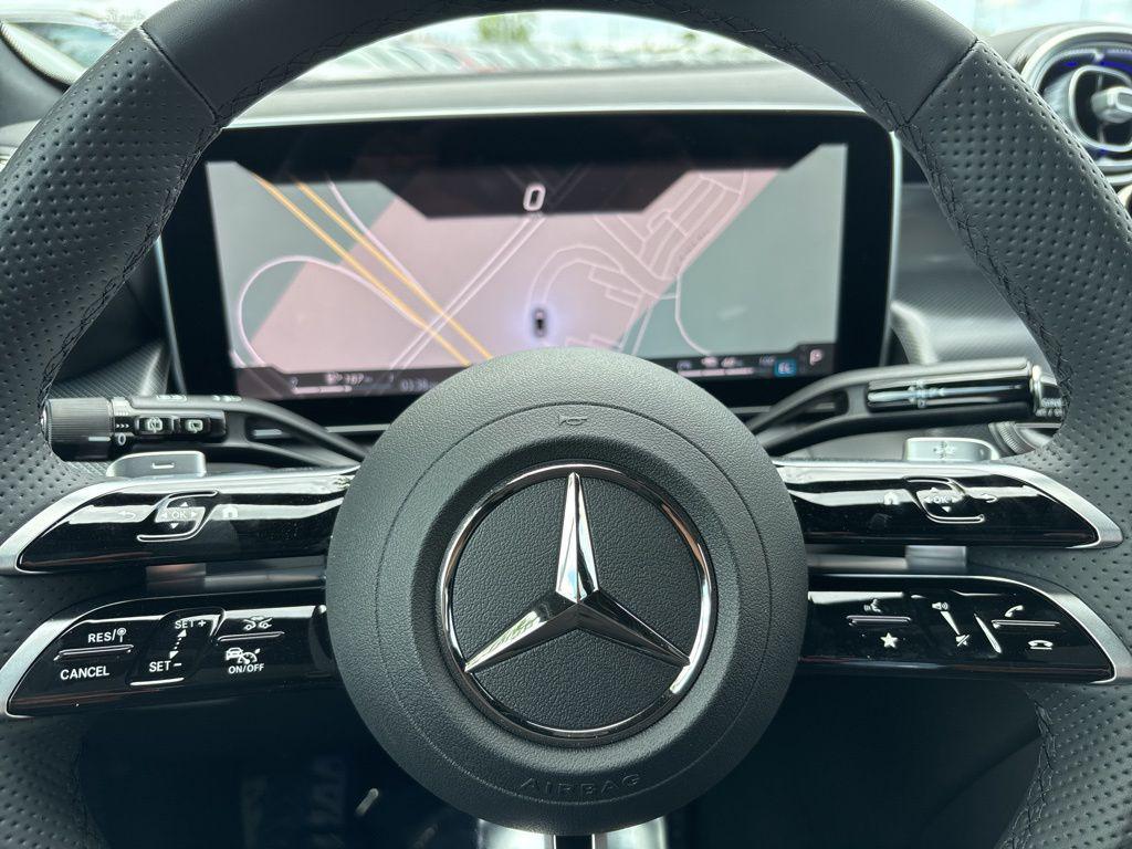 2025 Mercedes-Benz GLC Base - Photo 7
