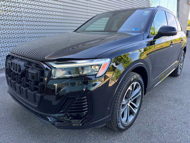2026 Audi Q7 45 Premium quattro Tiptronic's photo