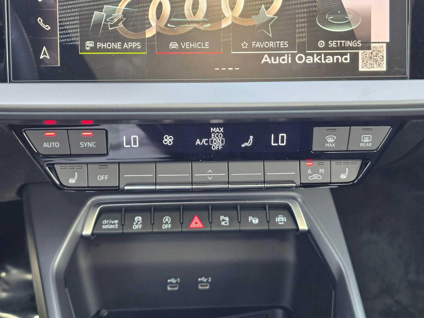 2025 Audi A3 Premium - Photo 30