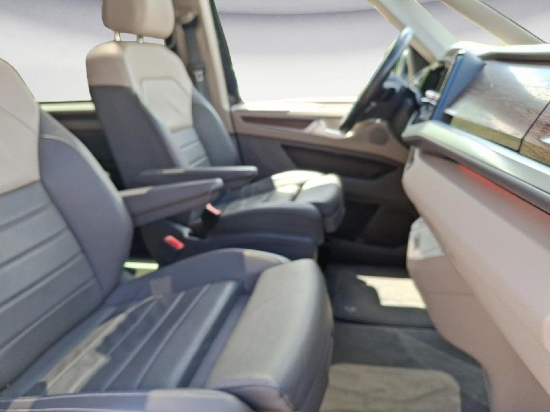 Volkswagen Multivan Style