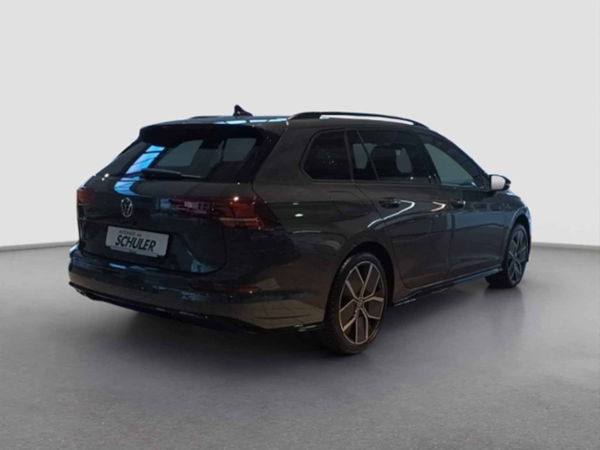 Volkswagen Golf Variant R-Line