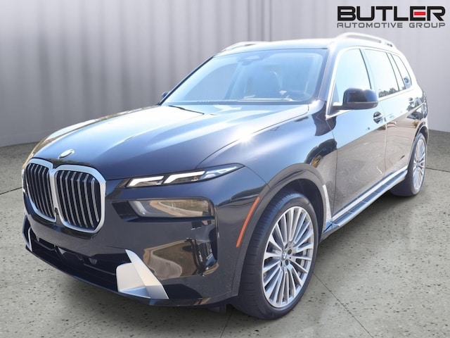 2026 BMW X7 40i