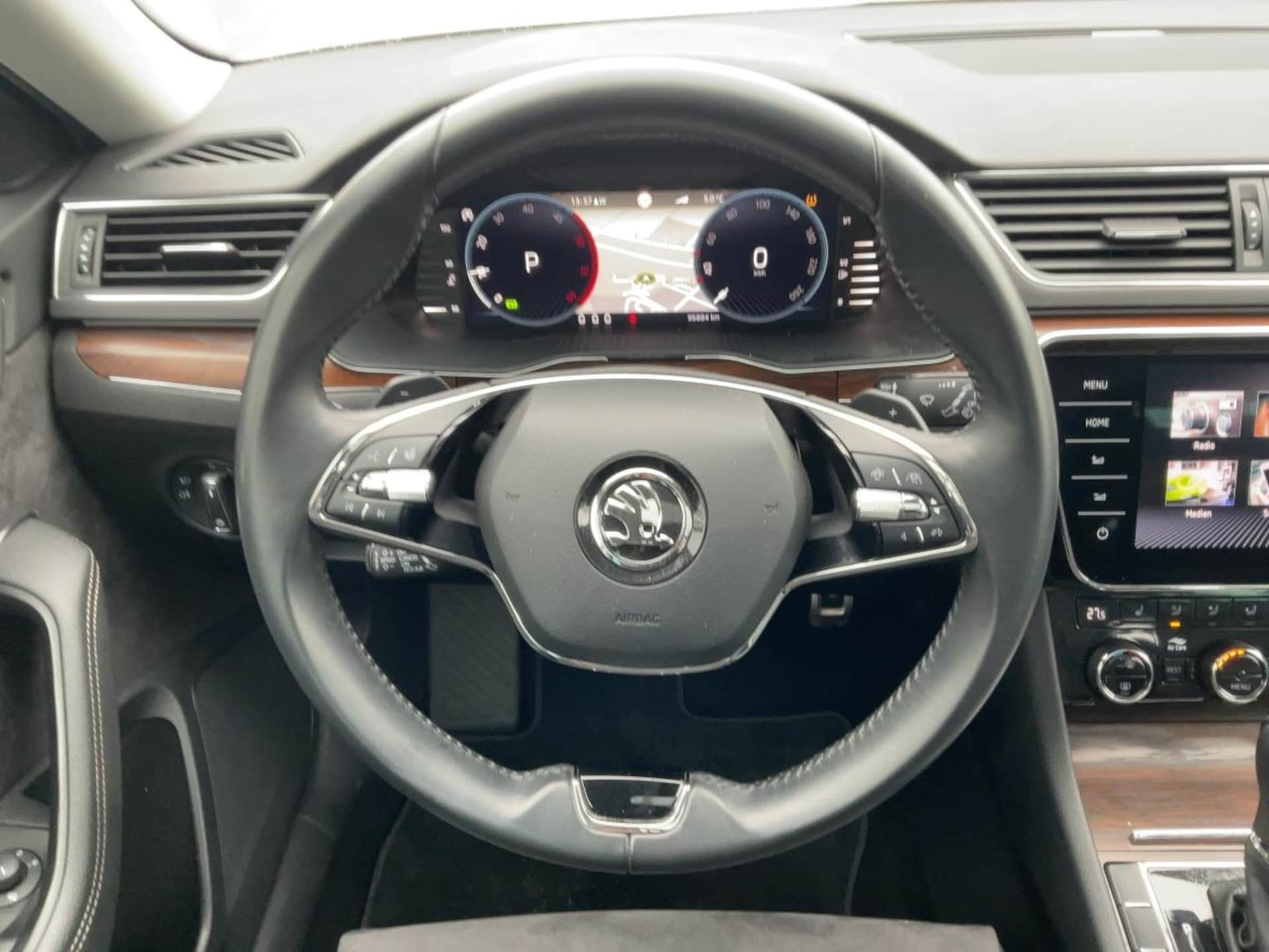 Skoda Superb Combi Scout