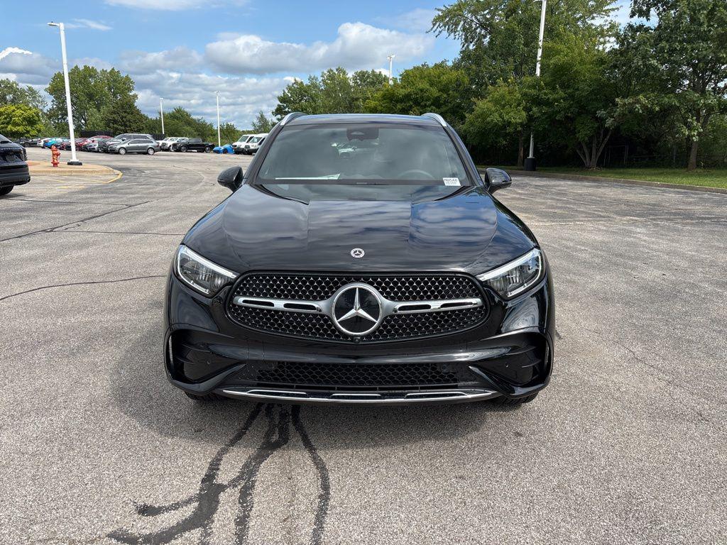 2025 Mercedes-Benz GLC Base - Photo 11